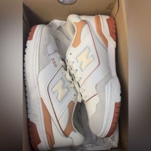 New Balance 550